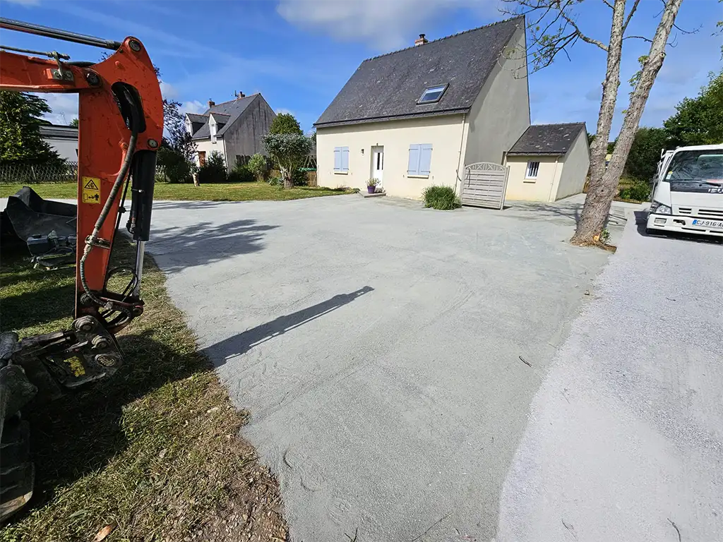 Aménagement FENEU 49 - travaux préparatoire allée